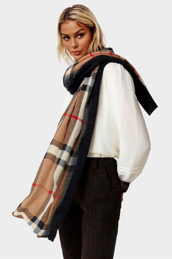 Check Print Scarf In Black & Beige